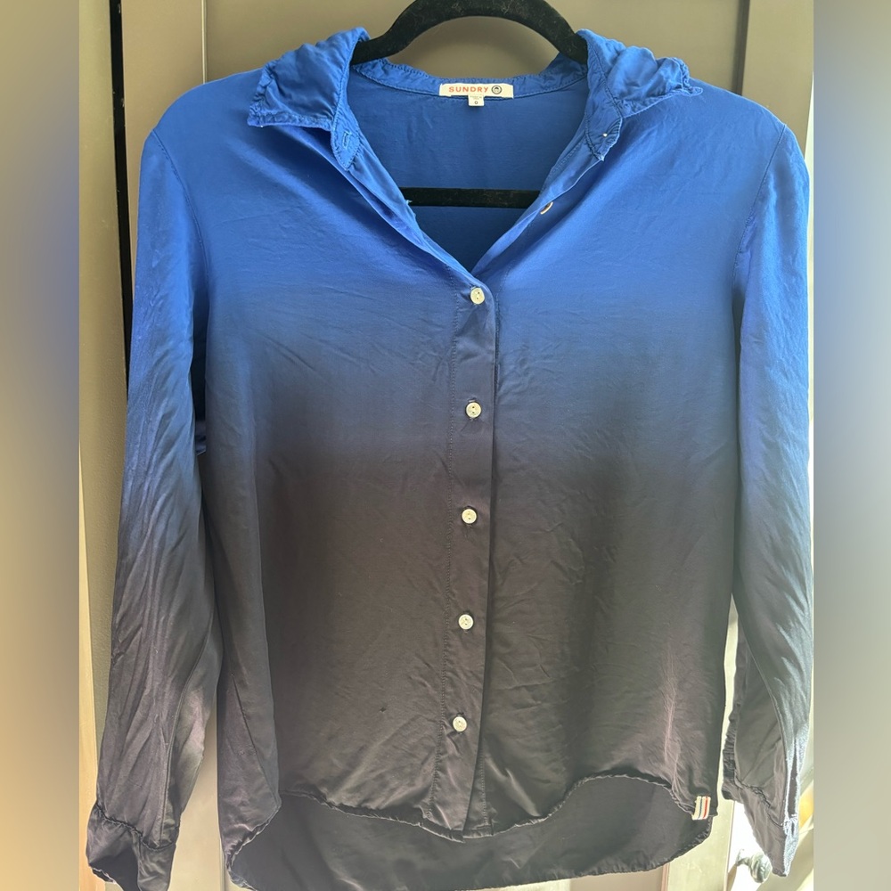 Sundry Blue to Black Ombre Button Down Shirt XS with slight flaw